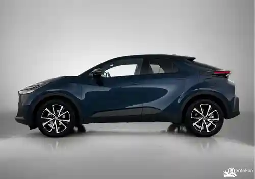Toyota C-HR 1.8 Hybrid 2024