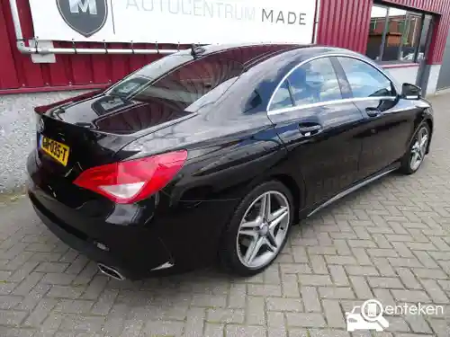 Mercedes-Benz CLA Coupé 180 2014