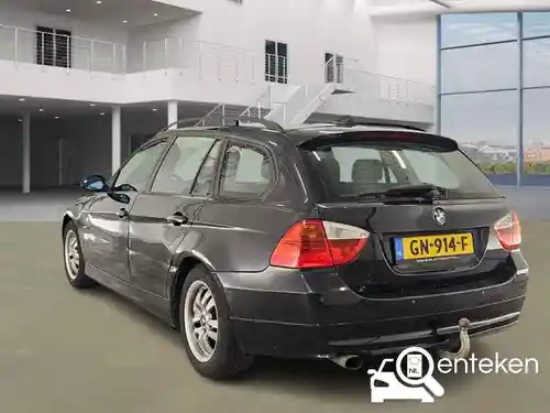 BMW 318i Touring 2007