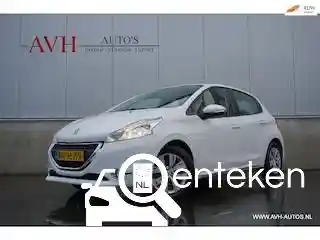 Peugeot 208 1.2 PureTech 82 2013