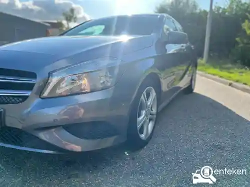 Mercedes-Benz A 180 2014