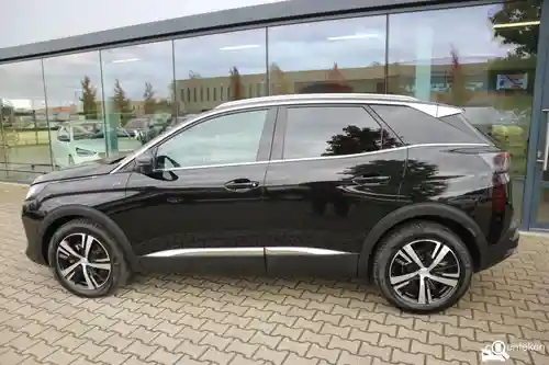 Peugeot 3008 1.2 PureTech 130 2022
