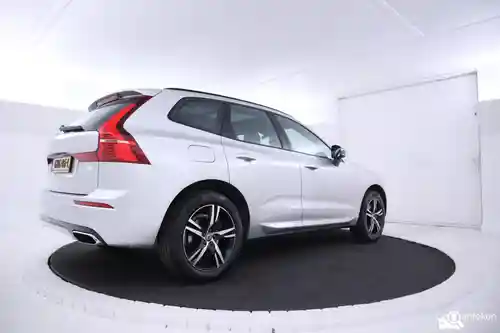 Volvo XC60 Recharge T8 2020