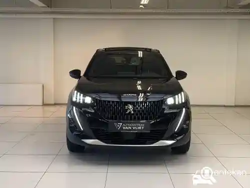 Peugeot 2008 1.2 PureTech 130 2021