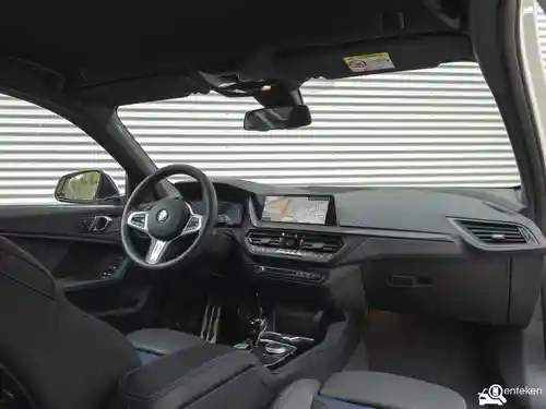 BMW 118i 2024