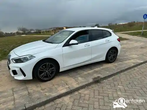 BMW 118i 2021