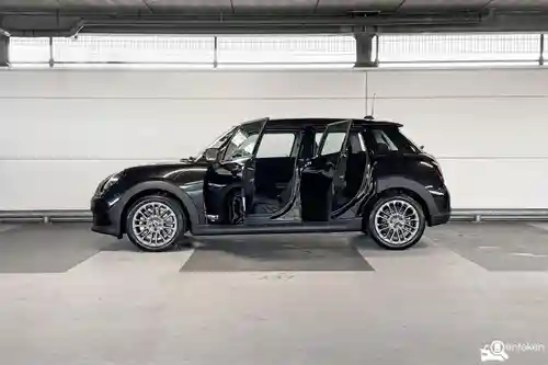 MINI Cooper C 2024