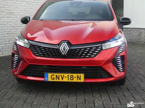 Renault Clio TCe 90 2024