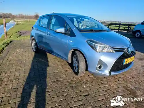 Toyota Yaris 1.5 Hybrid 2015