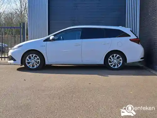 Toyota Auris Touring Sports 1.8 Hybrid 2015