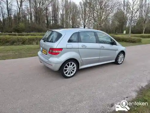 Mercedes-Benz B 200 2006