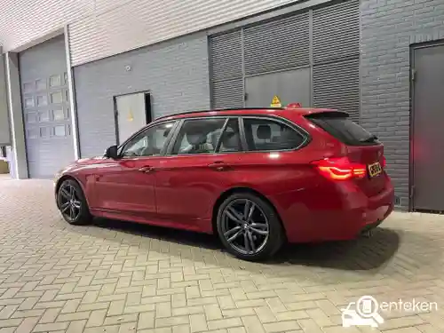 BMW 318i Touring 2019