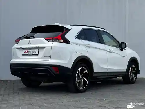 Mitsubishi Eclipse Cross 2.4 Plug-In Hybrid 2021