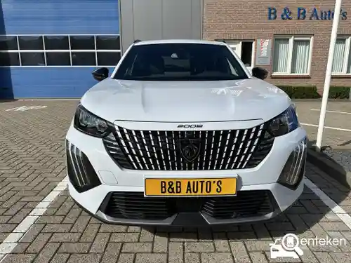 Peugeot 2008 1.2 PureTech 130 2024