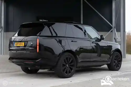Land Rover Range Rover P440e 2023
