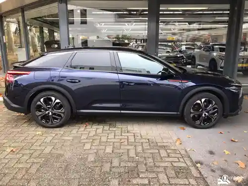 Citroen C5 X Hybrid 225 2024