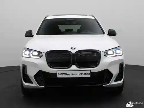 BMW iX3 2024