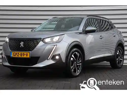 Peugeot 2008 1.2 PureTech 130 2021