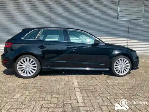 Audi A3 Sportback e-tron 2015