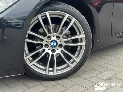 BMW 320i Touring 2015