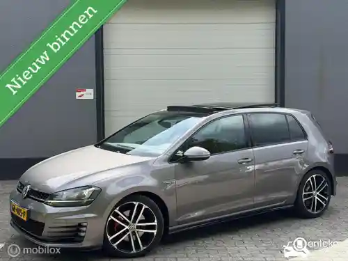 VW Golf Variant 2.0 TDI BMT 2015
