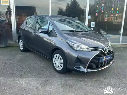 Toyota Yaris 1.5 Hybrid 2015