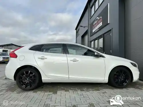 Volvo V40 D2 ECO 2015