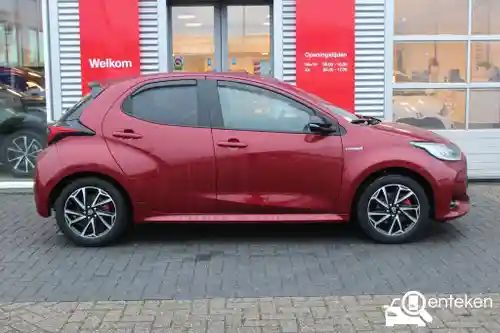 Toyota Yaris 1.5 Hybrid 116 2021
