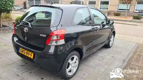 Toyota Yaris 1.0 2010