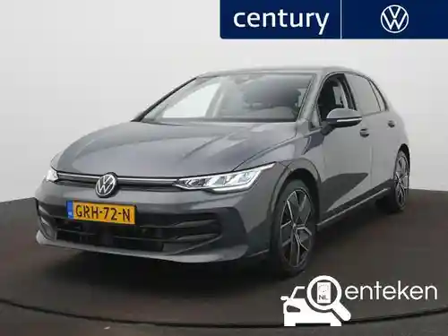 VW Golf 1.5 eTSI 2024