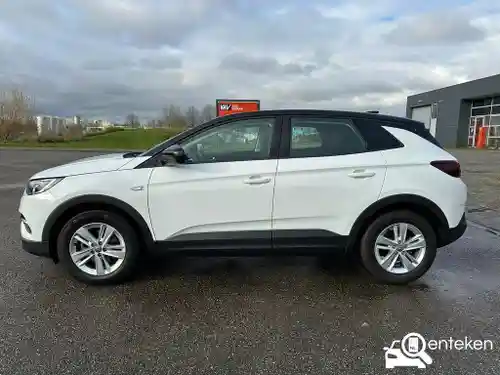 Opel Grandland X 1.2 DI Turbo 2021