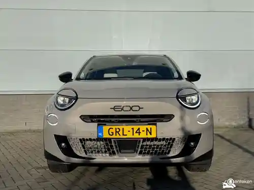 Fiat 600 1.2 T3 Hybrid 2024