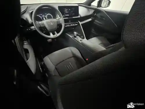 Toyota C-HR 1.8 Hybrid 2024