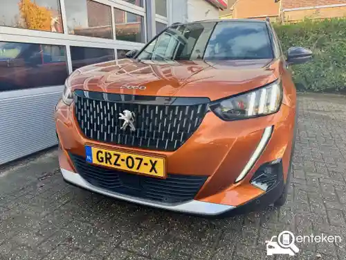 Peugeot 2008 1.2 PureTech 130 2020