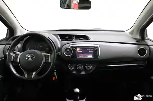 Toyota Yaris 1.33 2012