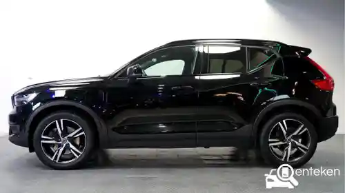Volvo XC40 Recharge Plug-in Hybrid T5 2021