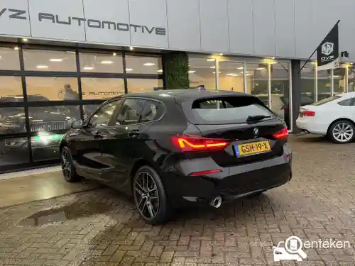BMW 118i 2023