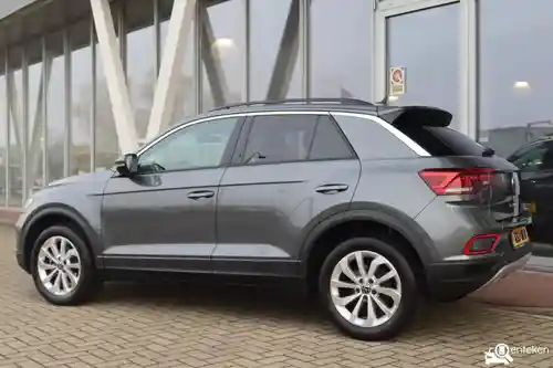 VW T-Roc 1.5 TSI OPF 2024