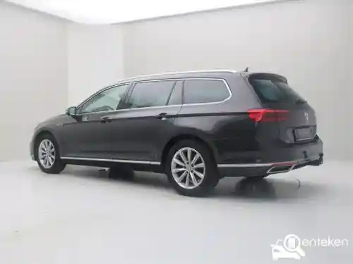 VW Passat Variant GTE 2020
