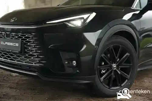 Lexus LBX 2024