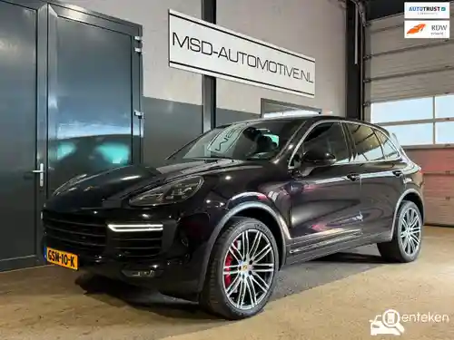 Porsche Cayenne Turbo 2015