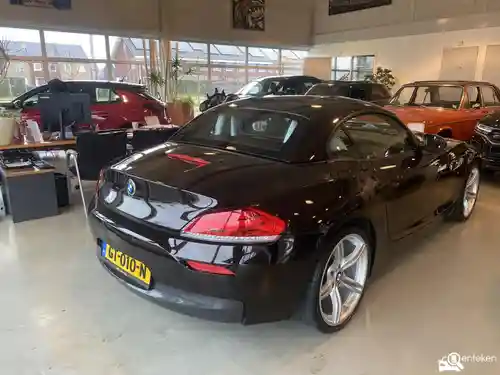 BMW Z4 Roadster sDrive18i 2015