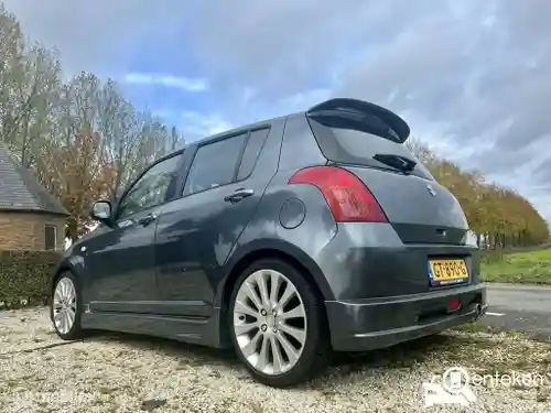 Suzuki Swift 1300 2007
