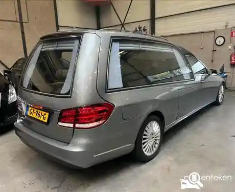 Mercedes-Benz E 200 CDI BlueEFFICIENCY T-model 2013