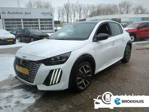 Peugeot e-208 156 2024