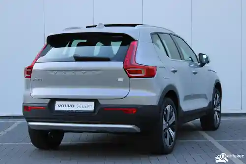 Volvo XC40 Recharge Plug-in Hybrid T5 2022