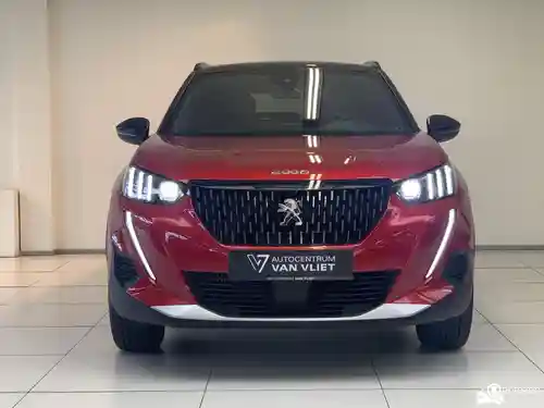 Peugeot 2008 1.2 PureTech 130 2023