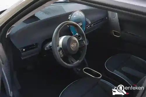 MINI Cooper E 2024
