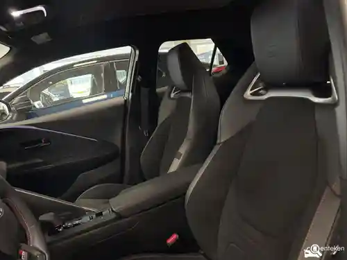 Toyota C-HR 2.0 Hybrid 2024
