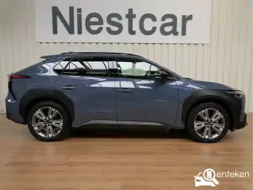 Subaru Solterra 2025